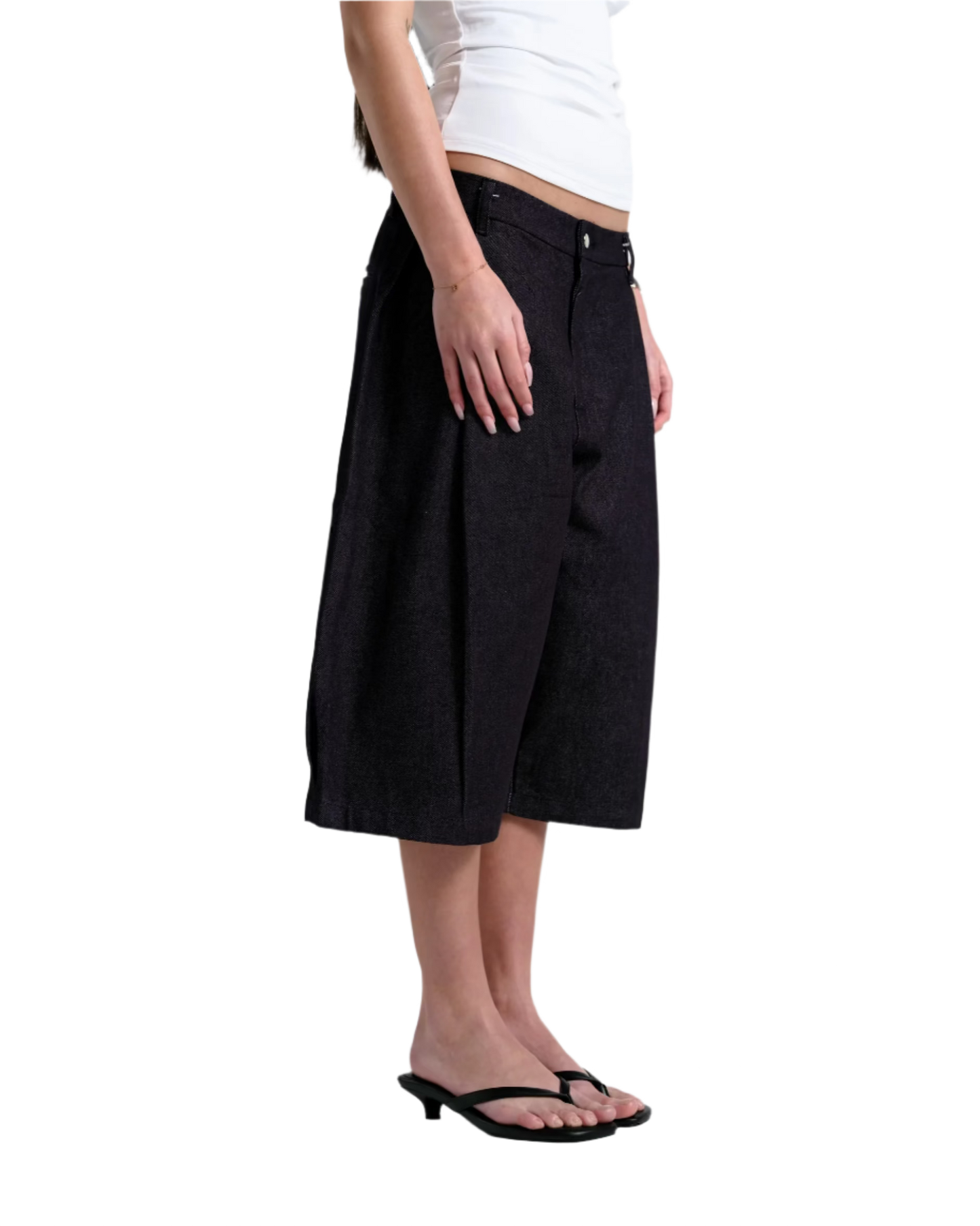 Obi Pleated Jorts in Indigo