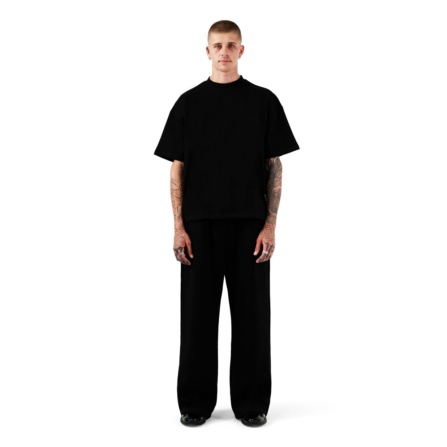 Heavyweight T-Shirt in Dark